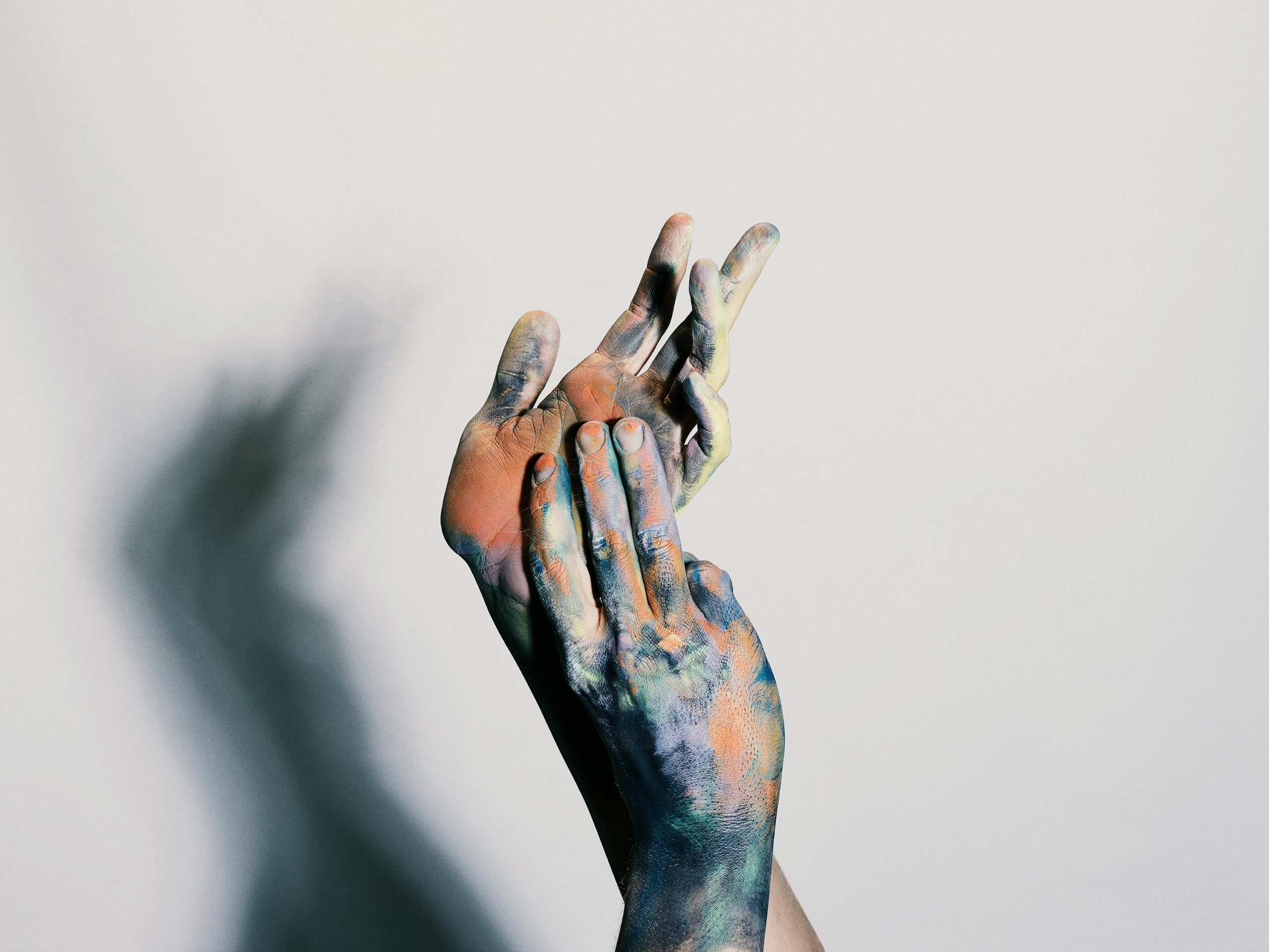 WrenAgency_FelicityMcCabe_Devil-Makes-Work-11_M_sRGB