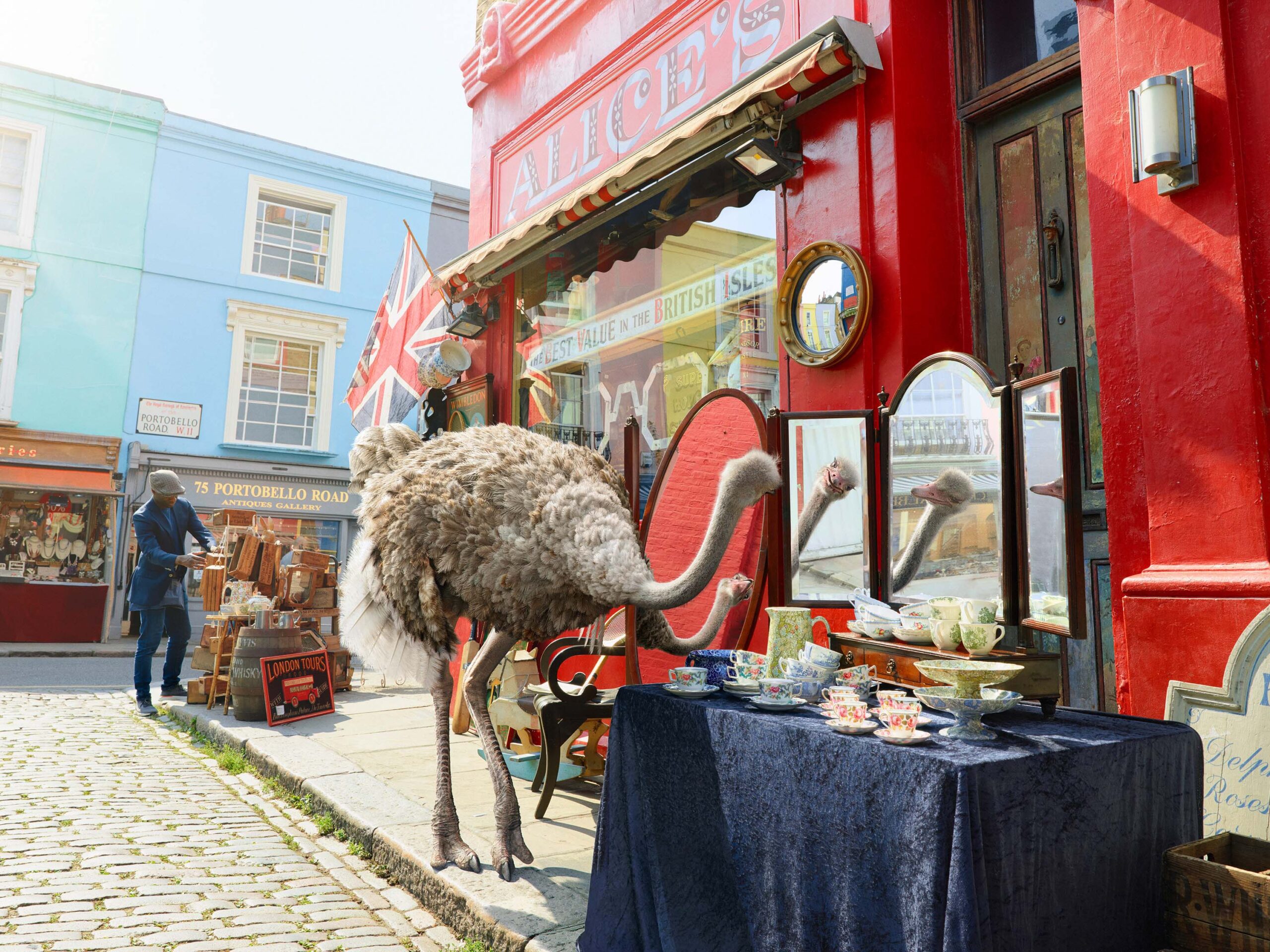 NICK_MEEK_WREN_WEBSIZE_crop19-210_SIOB_MEEK_Ostrich_SHOT02_Portobello_COMP16_NS_FinalArt_Horizontal