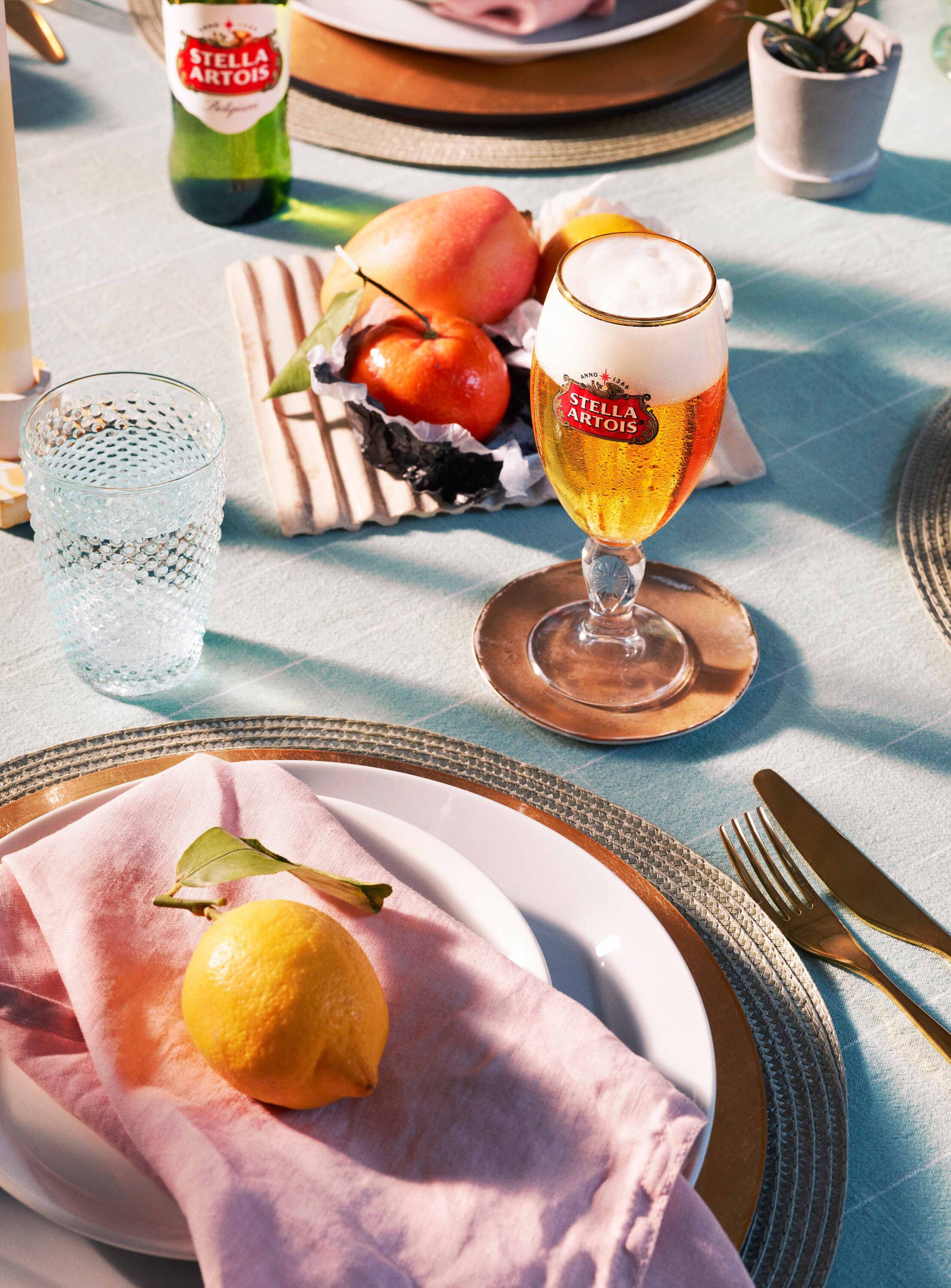 WrenAgency_FelicityMcCabe-WAS_StellaArtois_Tablescapes_AlFresco_Sideview_1_V1_sRGB