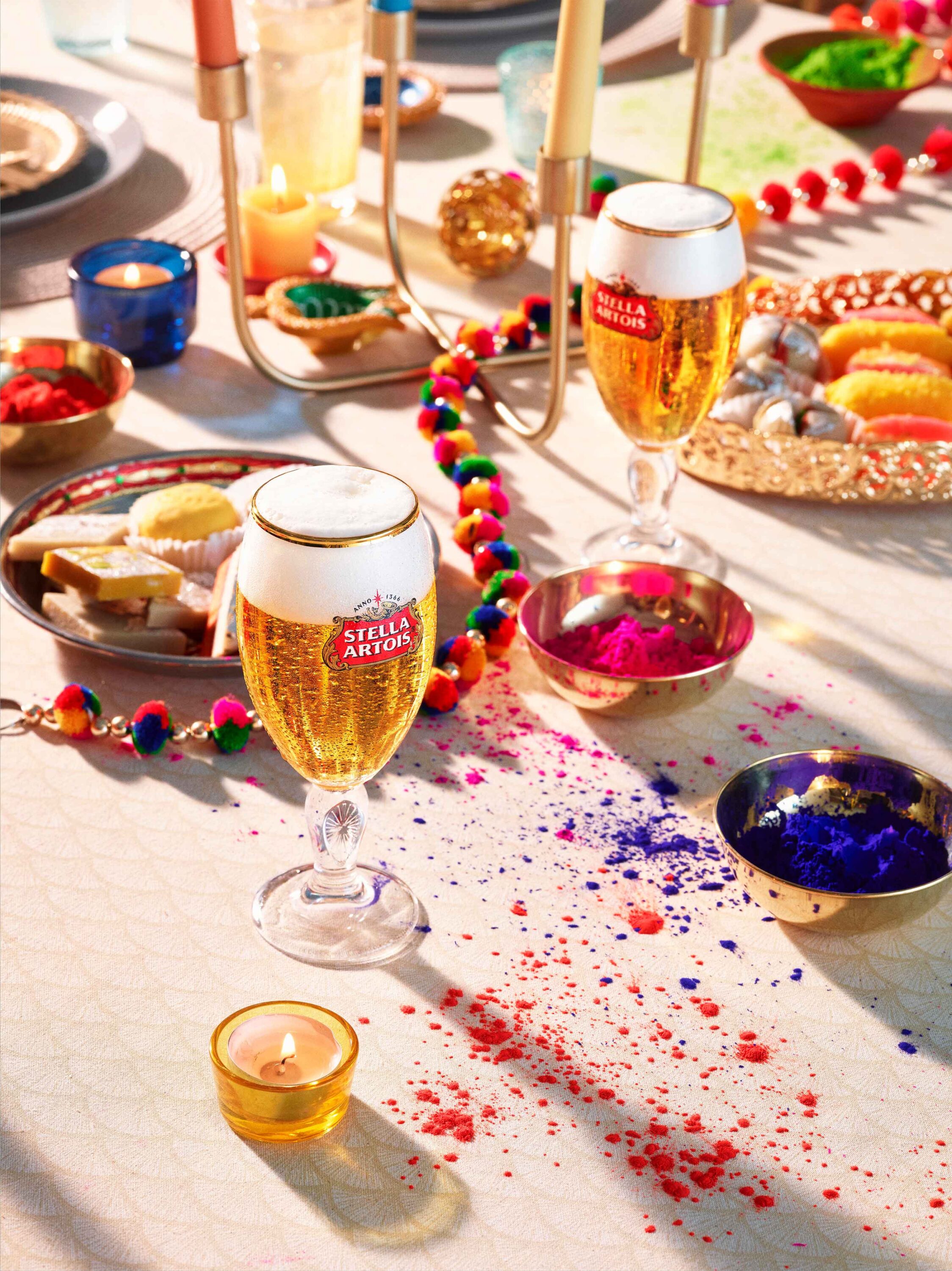 WrenAgency_FelicityMcCabe-WAS_StellaArtois_Tablescapes_Holi_Sideview_3_V1_sRGB