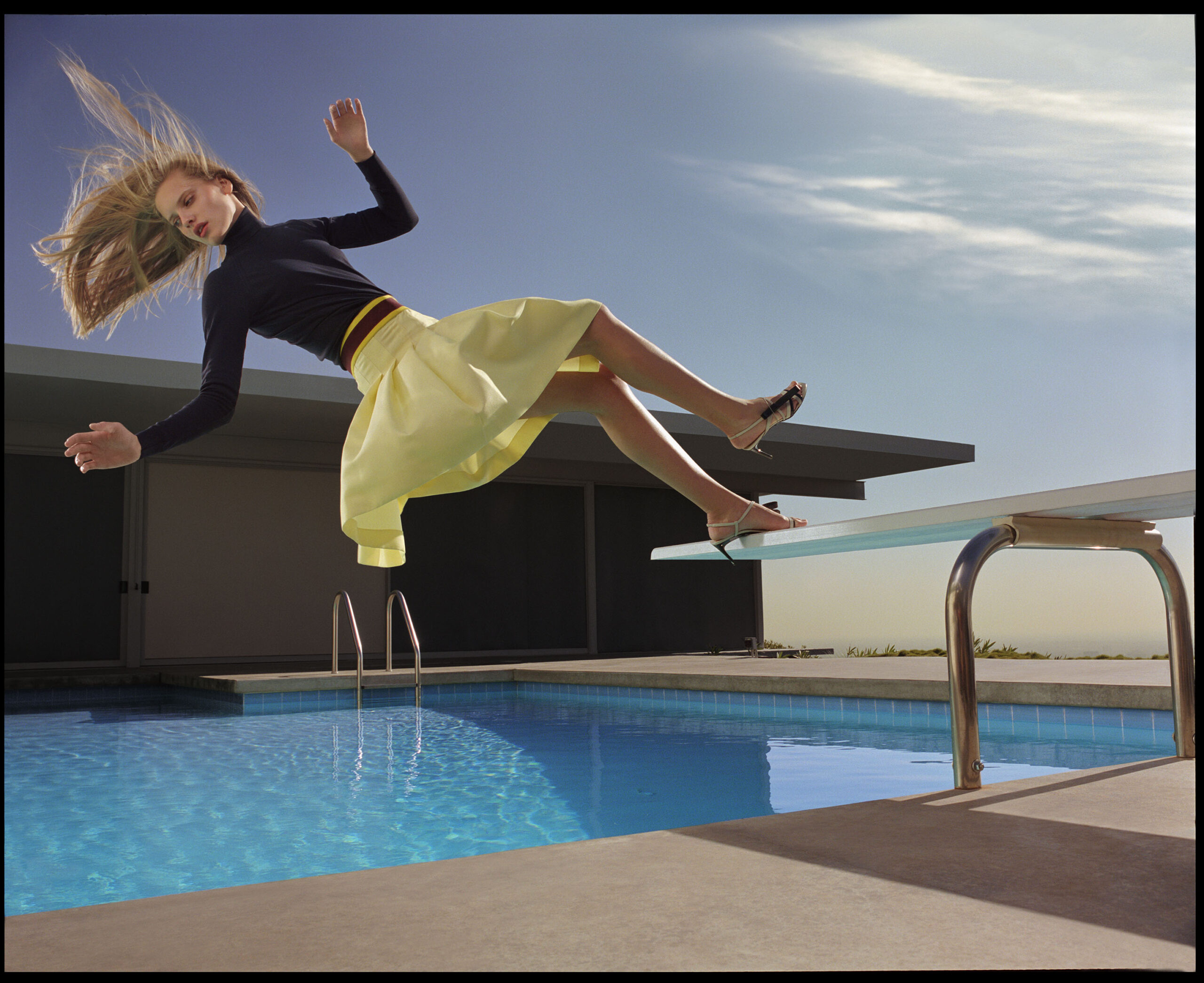 VINCENT_PETERS_RESIZE_MIU_MIU_new_scan_f2