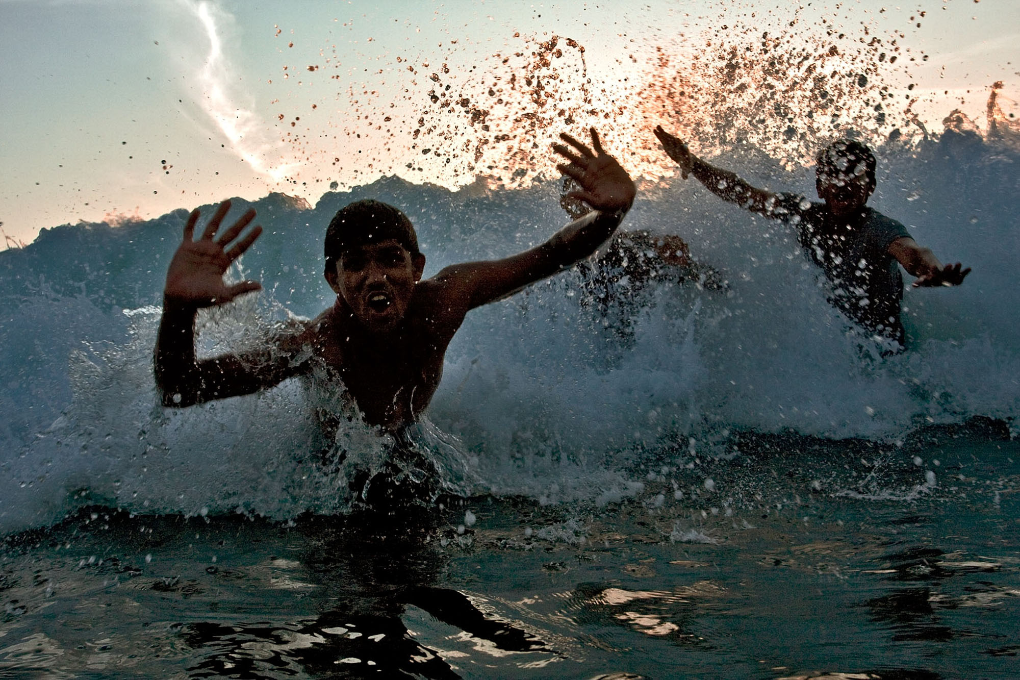 WREN-DOUGIE-WALLACE-water swirl half copy
