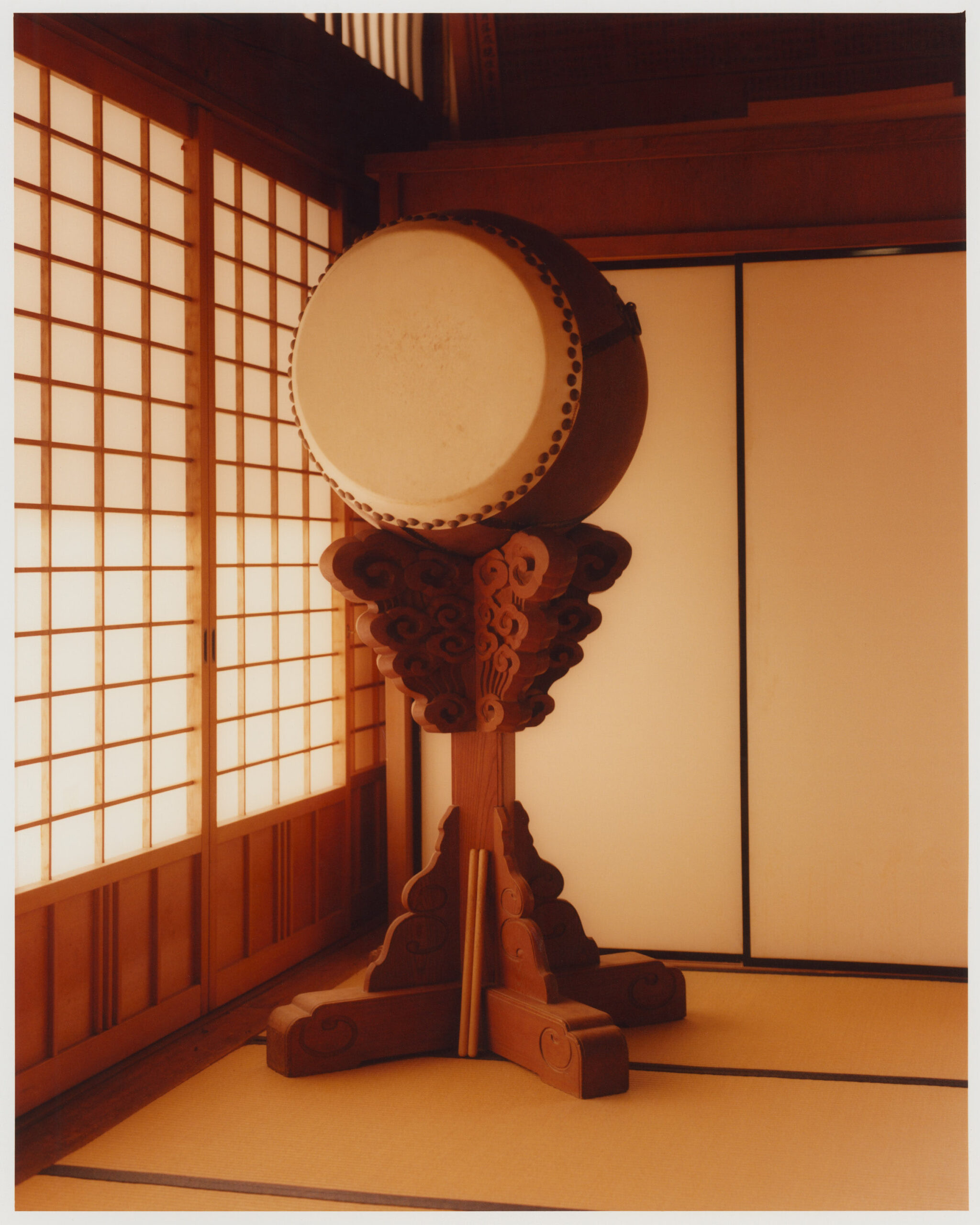 WREN-Luke_Evans_Japan_20