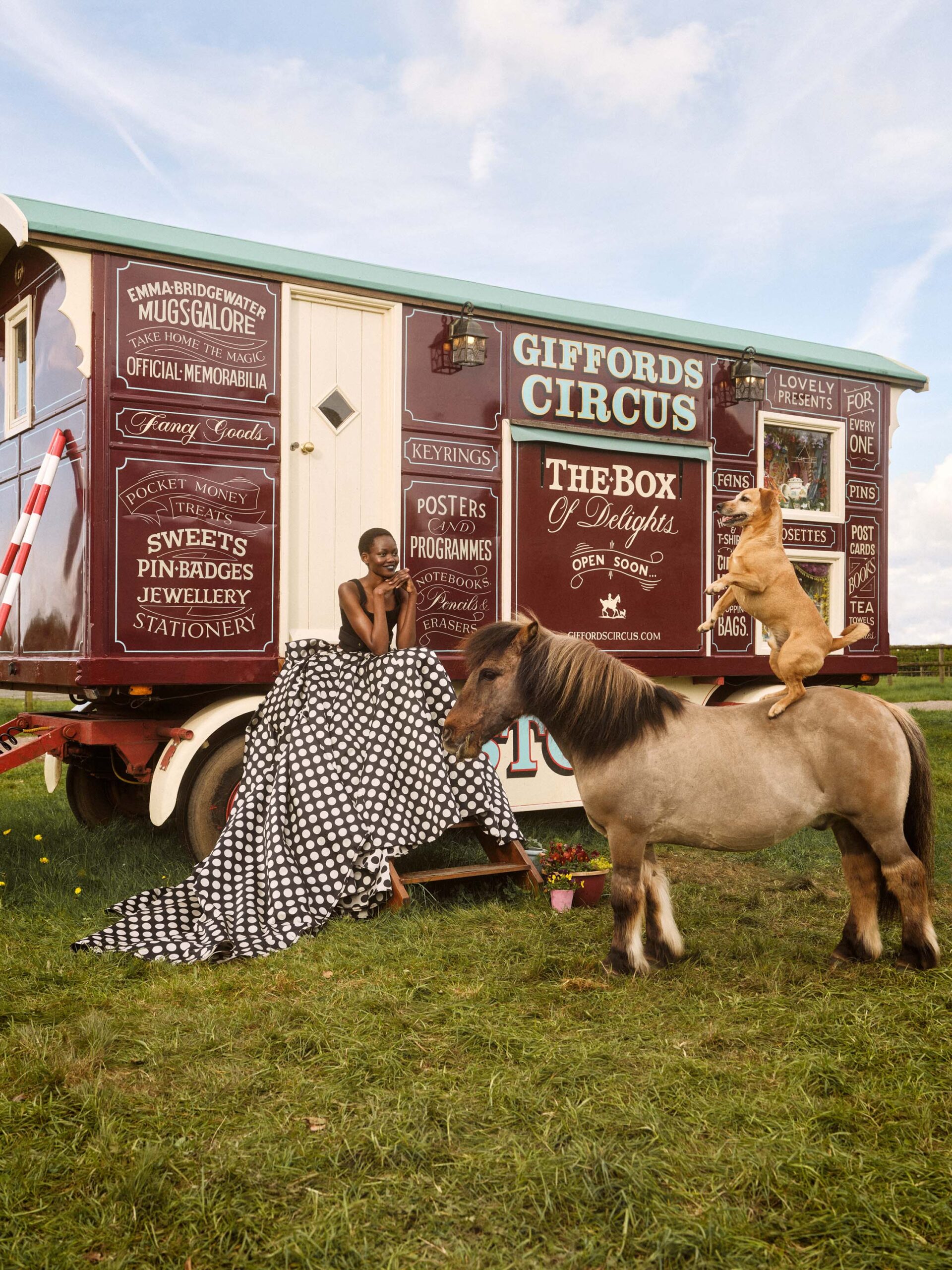 WREN-Rachel_Louise_Brown-ORDERED---03_20250422_GIFFORDS_TELEGRAPH_0280_POETS_FINAL