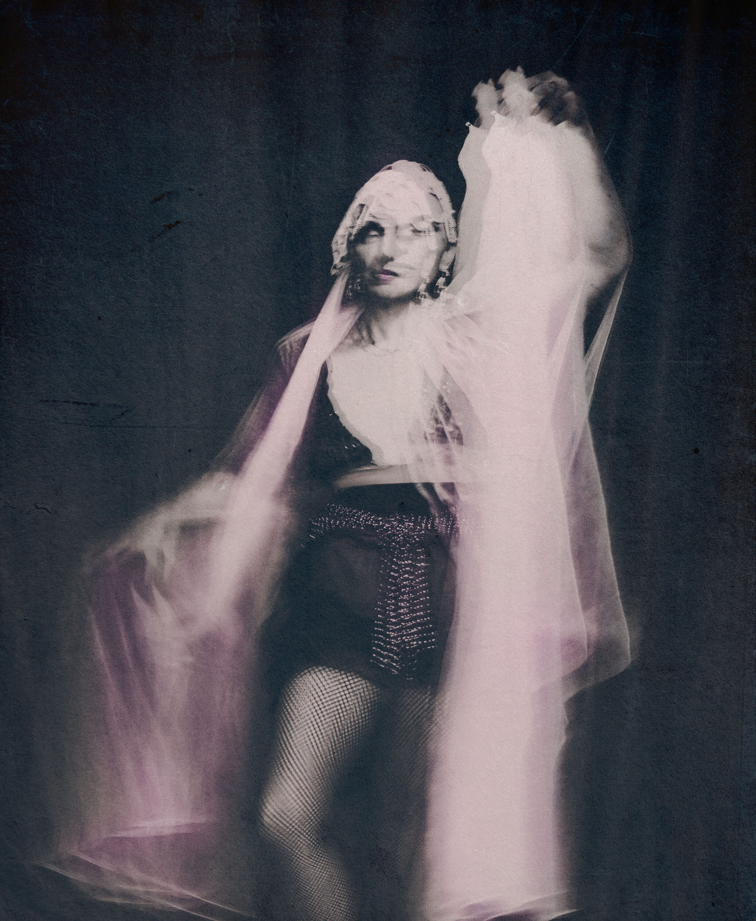 WREN-JONE_REED-Ruby_Jack-Follies_Bergere-14
