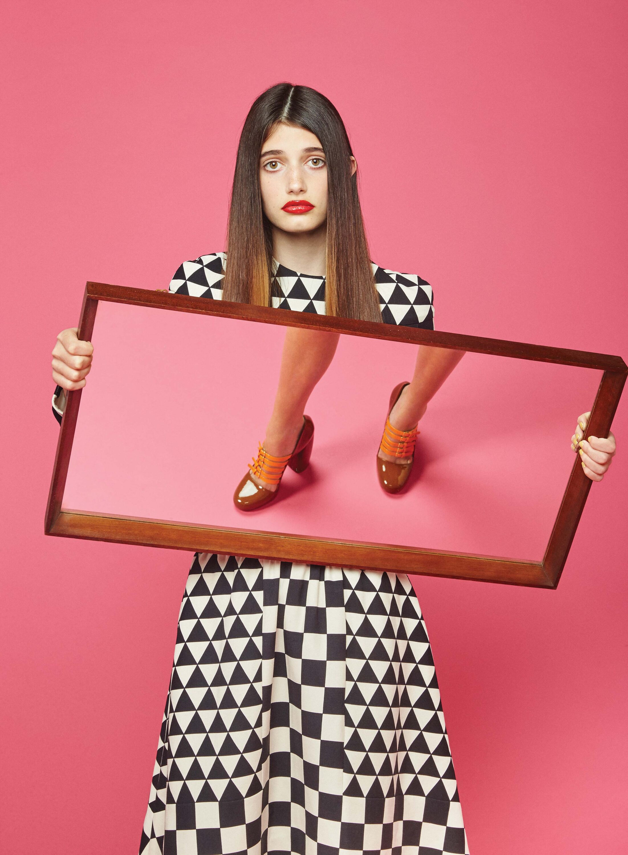 WREN-LUKE_STEPHENSON-ES_Magazine_Mirrors_S1_0093-copy-1
