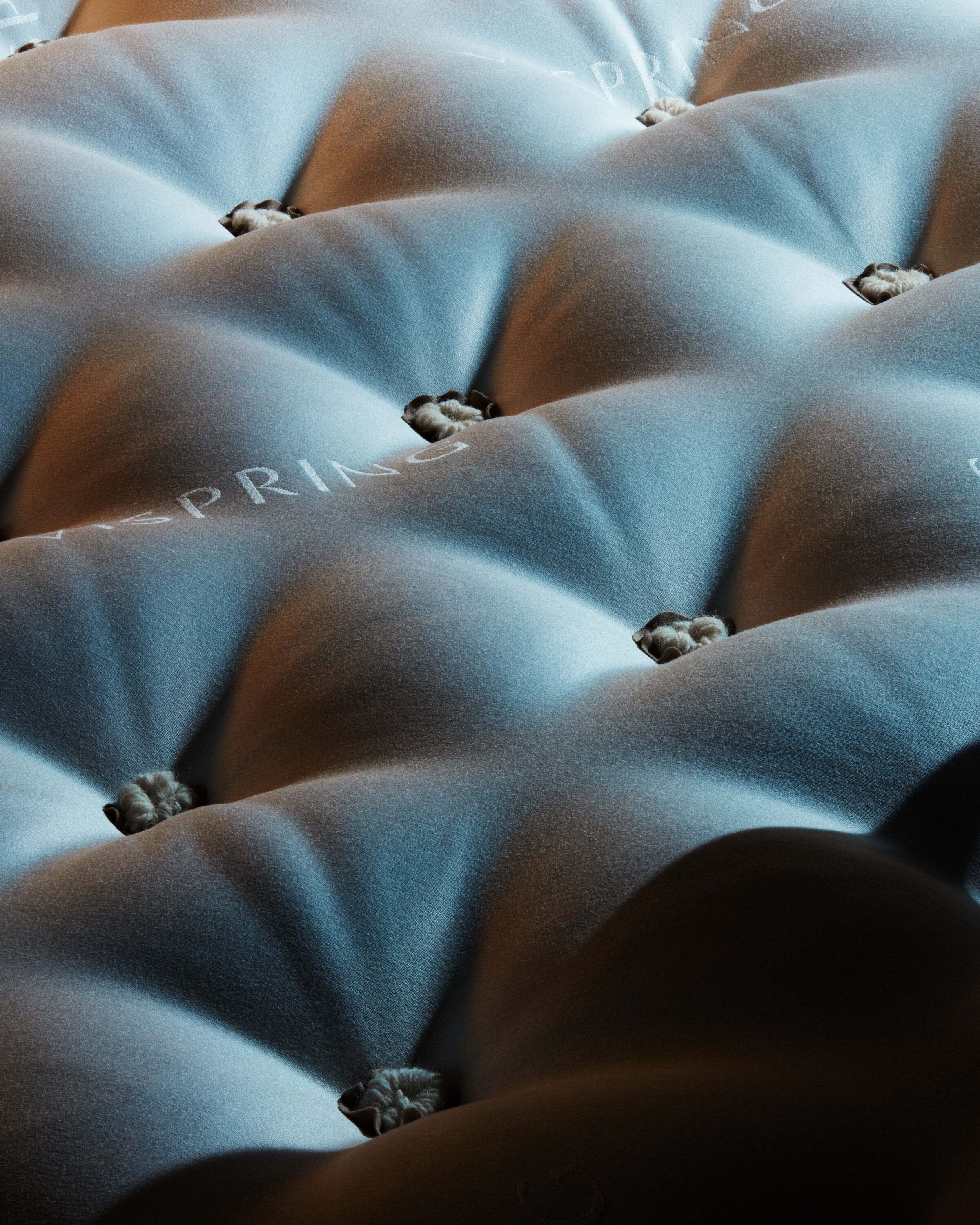 WREN-Luke_Evans-VISPRING_PRODUCT_10-1