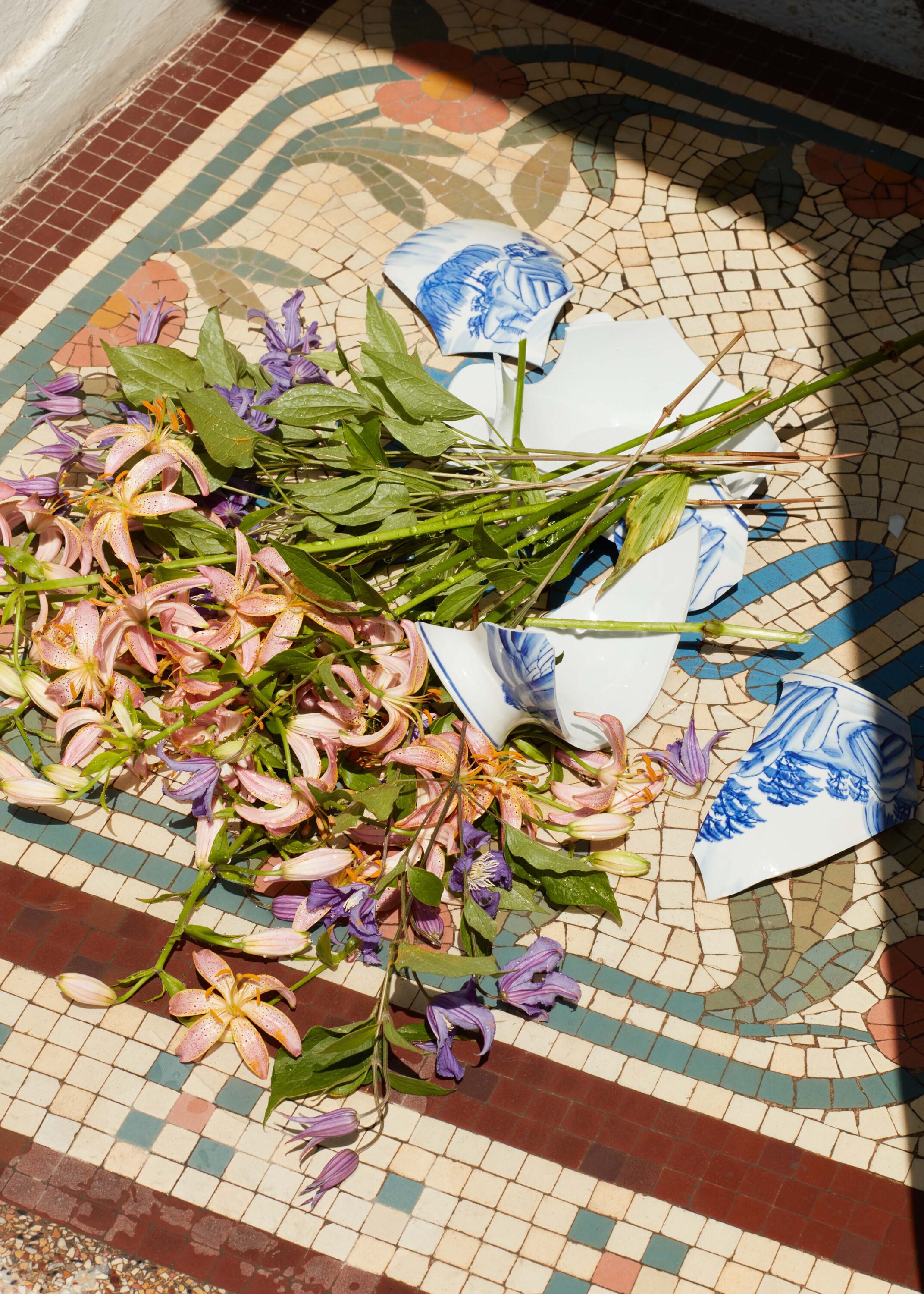 WREN-RobertoBadin-RB_BrokenFlowers2