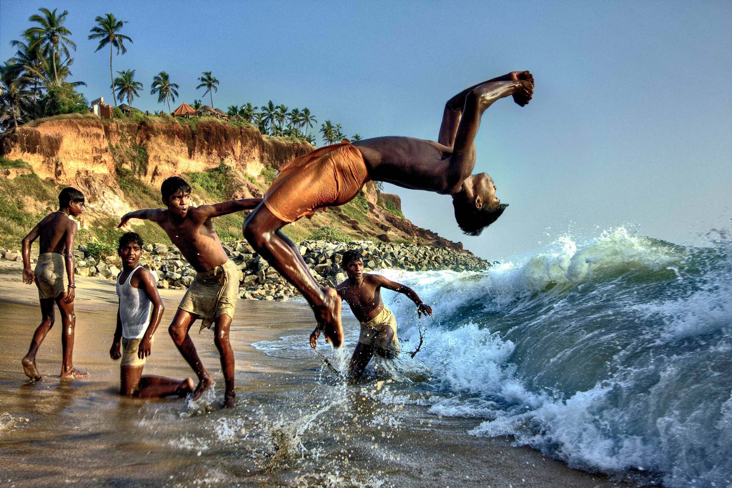WREN-DougieWallace-kerala-cliff-jump-best-edit