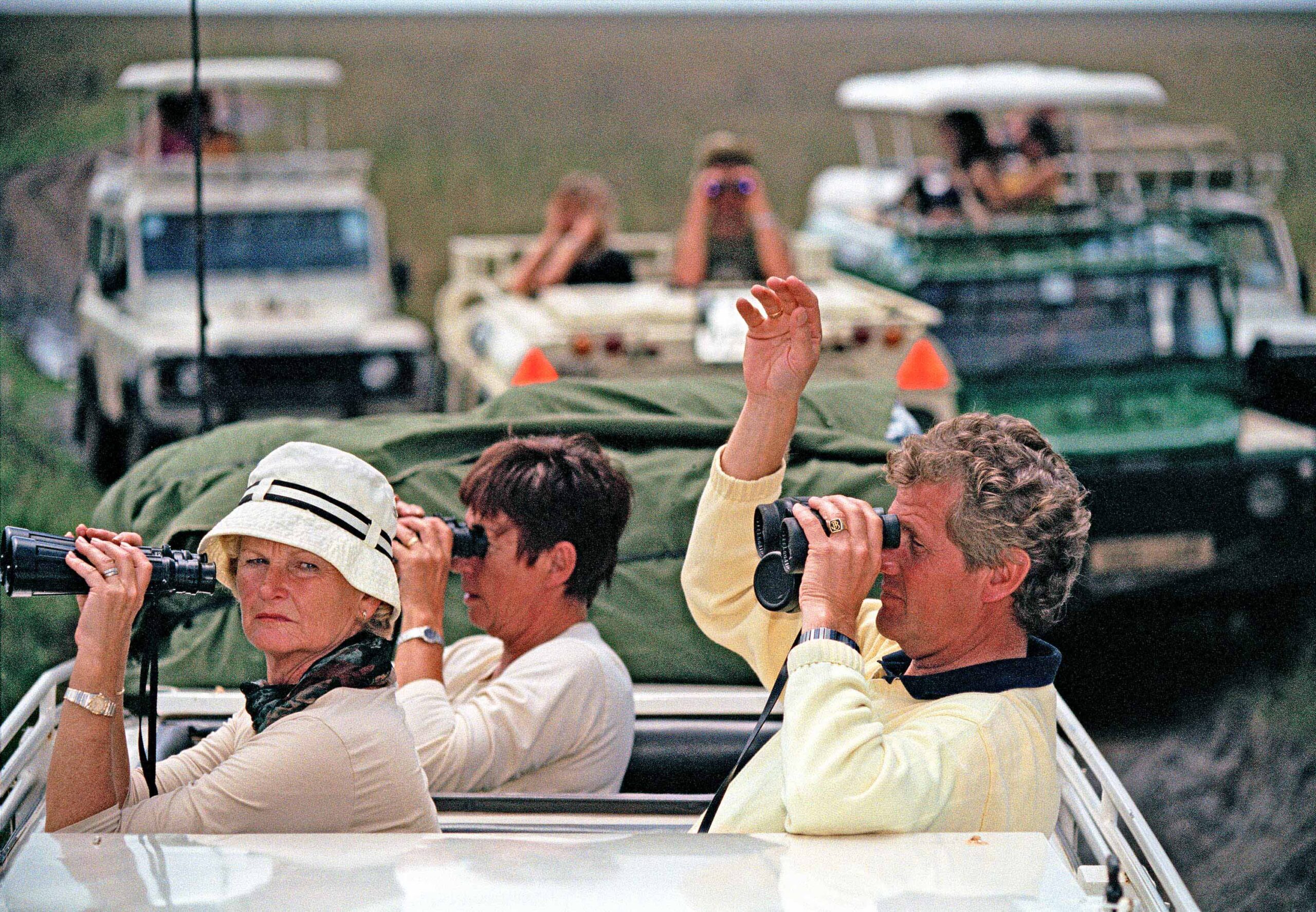 WREN-DougieWallace-wave