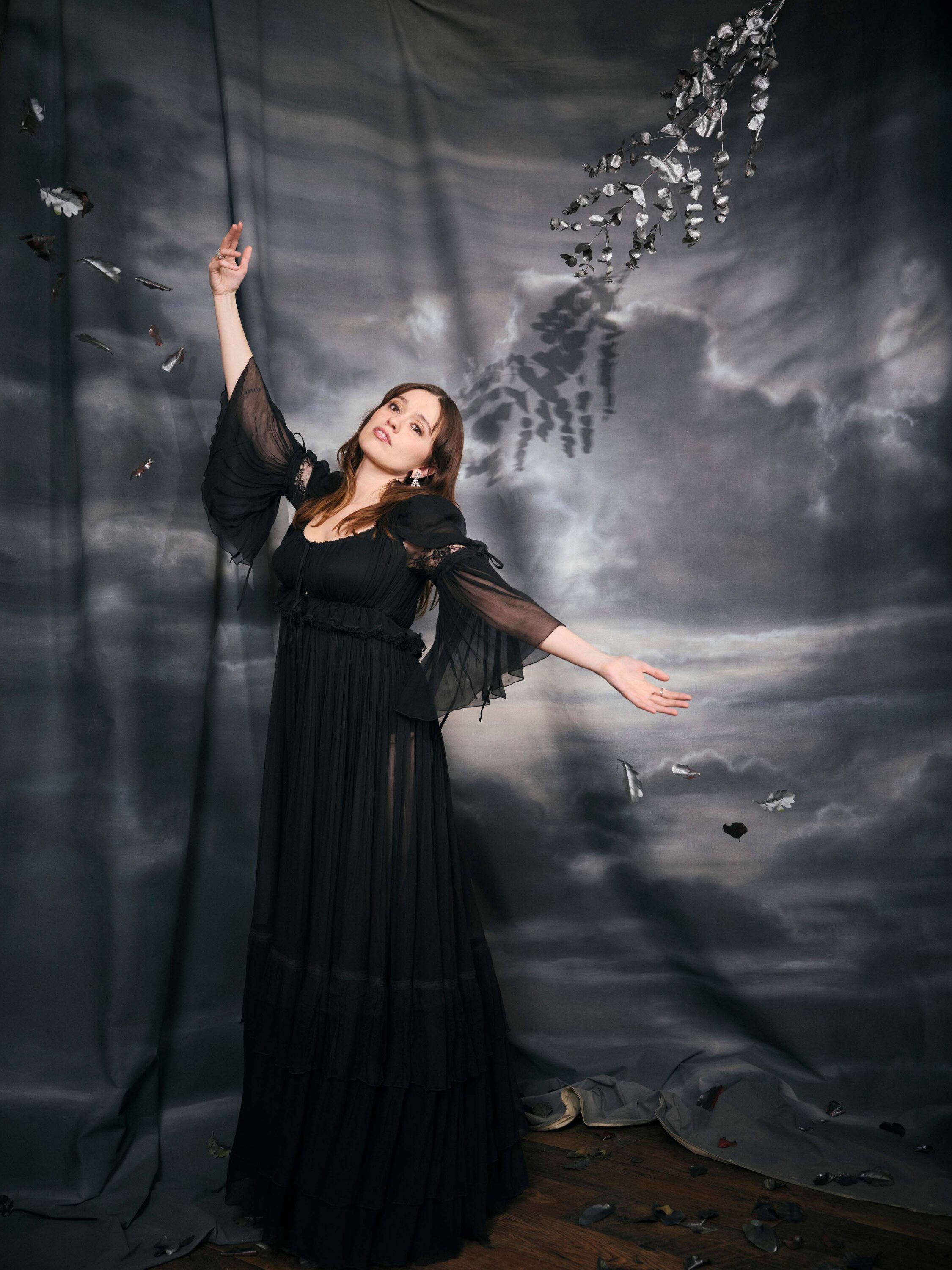 wrenagency_rachellouisebrown_HERO_SET_20251006_RLB_WOTY_0639_V3