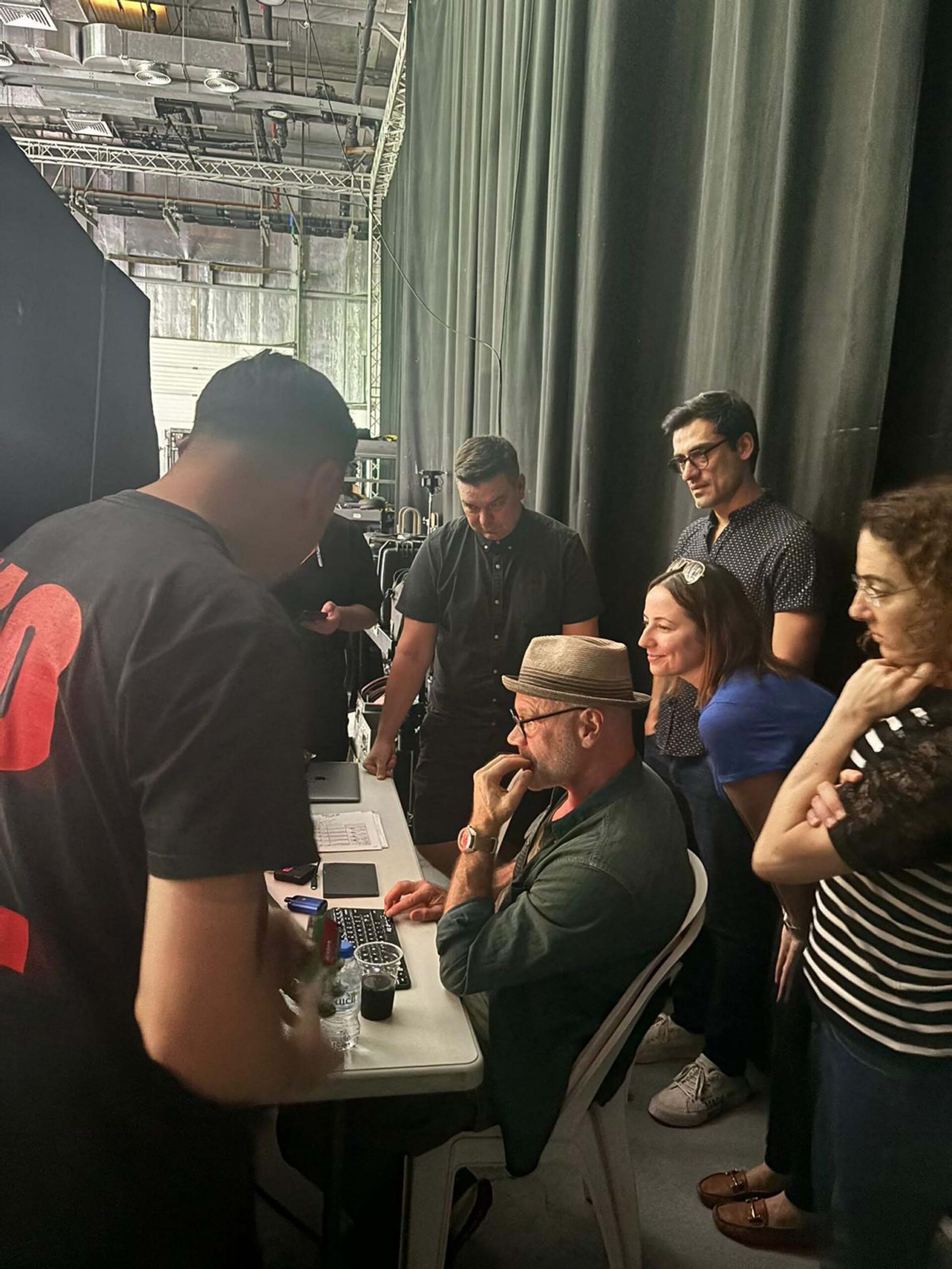 wrenagency_dougiewallace_panadol_BTS_5