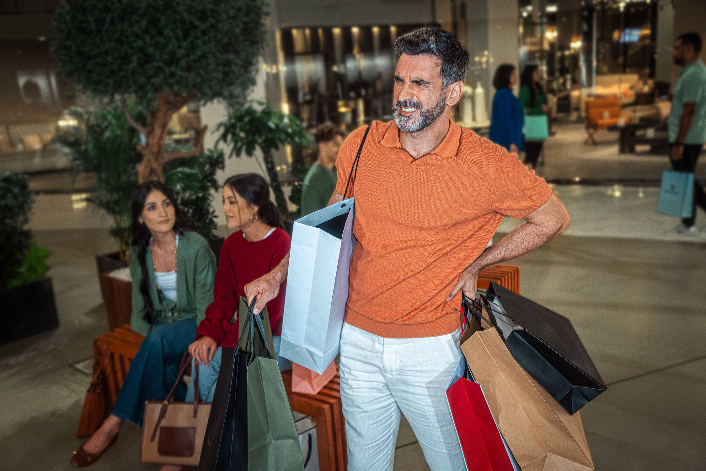 wrenagency_dougiewallace_panadol_Mall_PAN1775-3_f