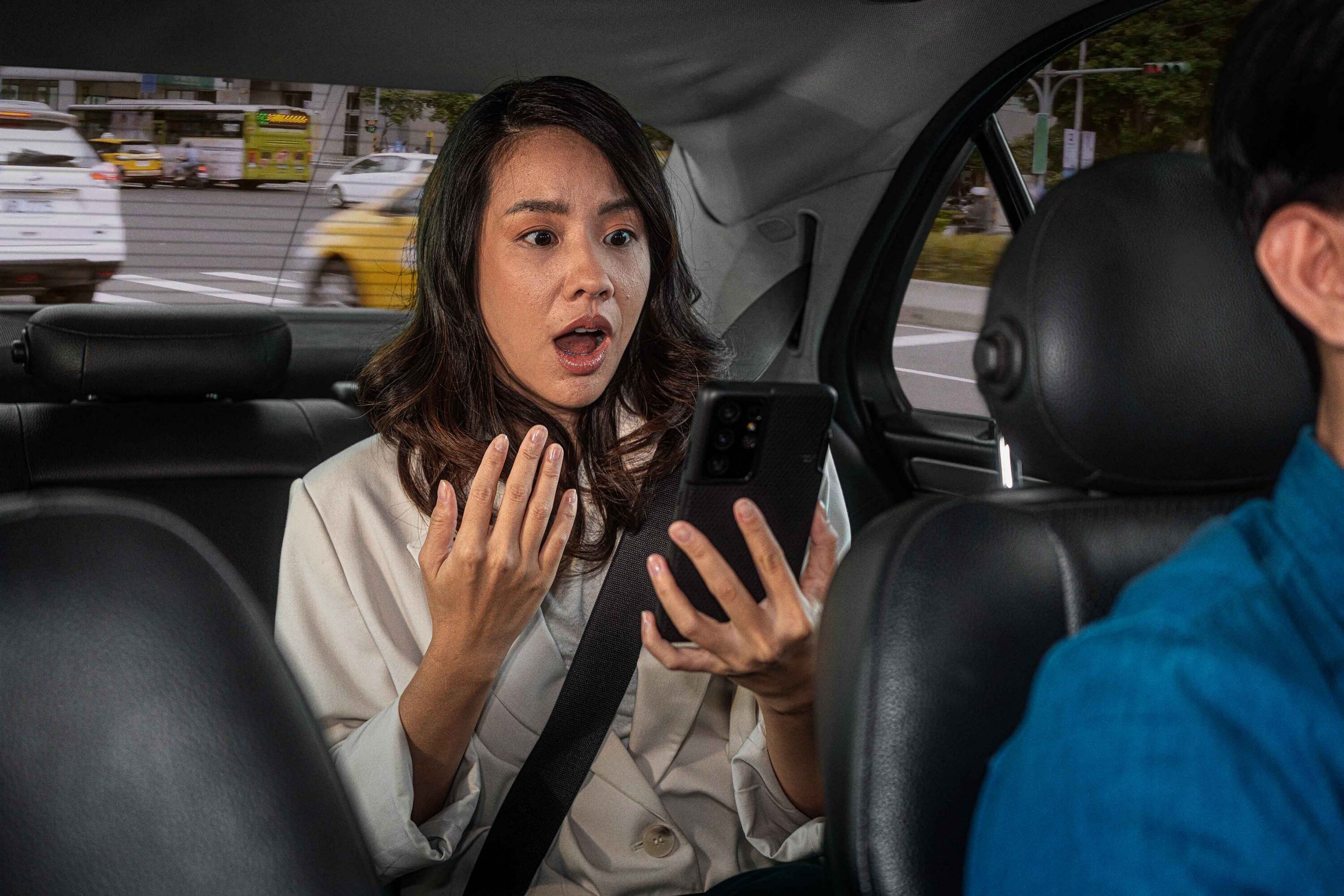 wrenagency_dougiewallace_panadol_Ride Share_PAN2712_v2HRfb_f