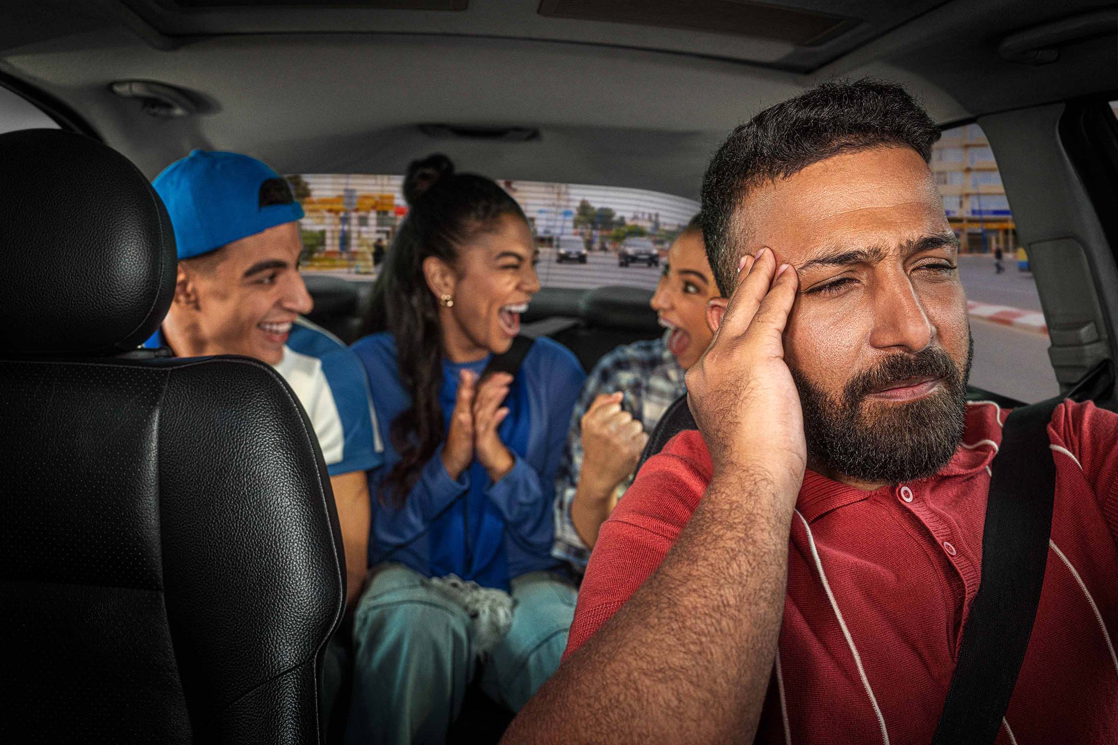 wrenagency_dougiewallace_panadol_Ride Share_PAN3388_f