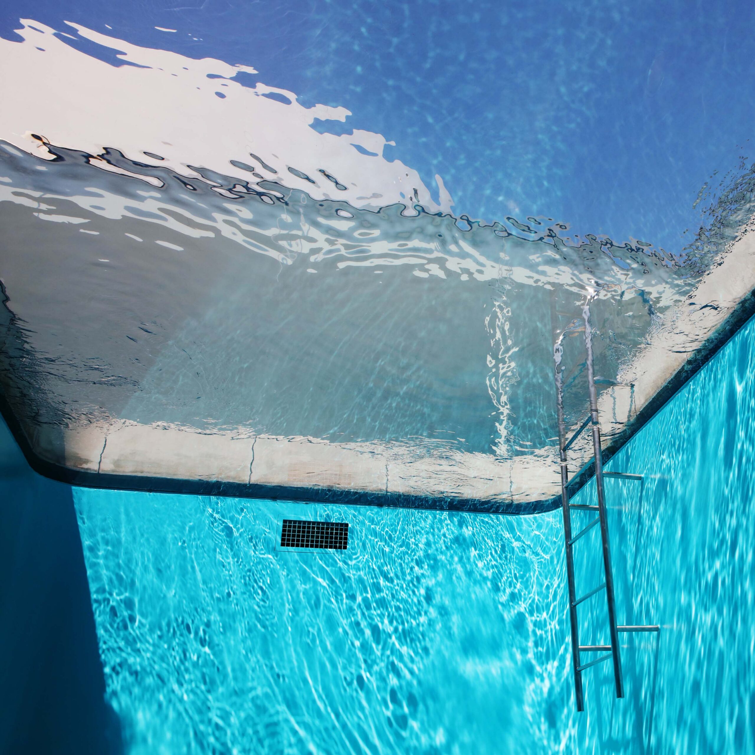 WREN_RobertoBadin_Pool